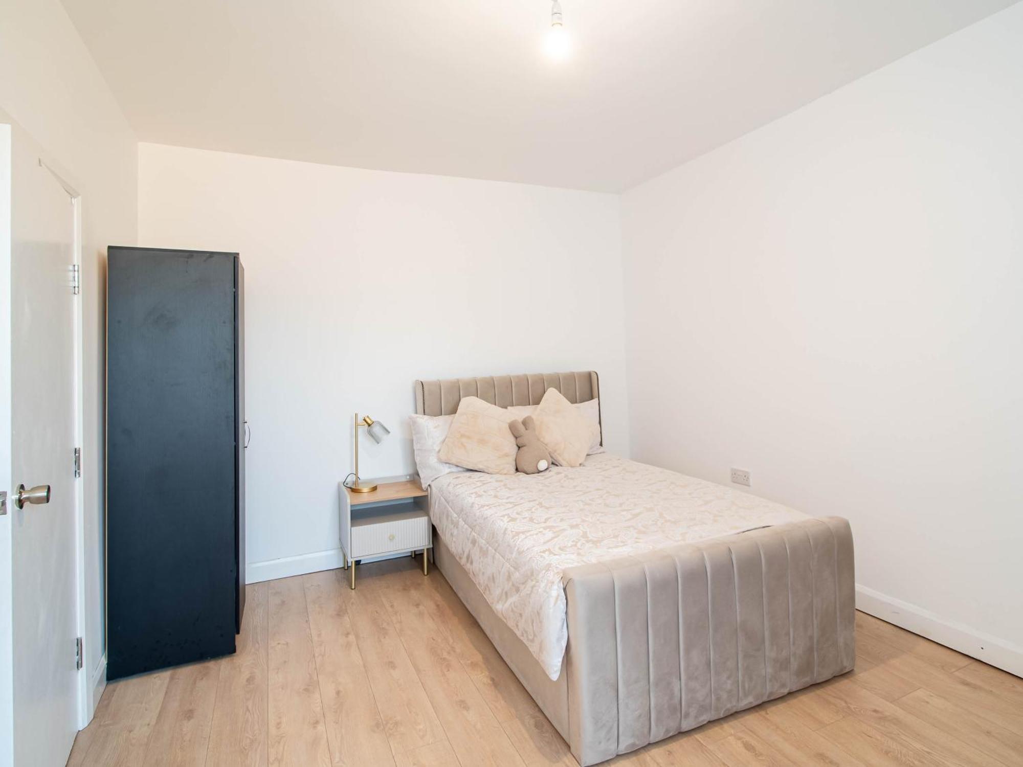 Belgian Studio Apt 2 Хъдърсфийлд Екстериор снимка